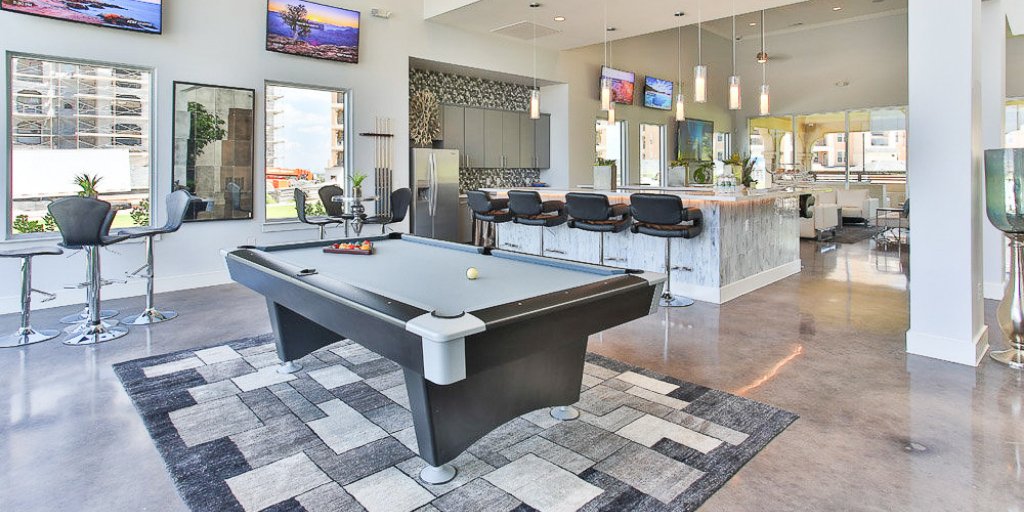PureViewTPC's tweet image. Stay dry in all the rain and have some fun playing a game of pool in our luxury clubhouse! 🎱