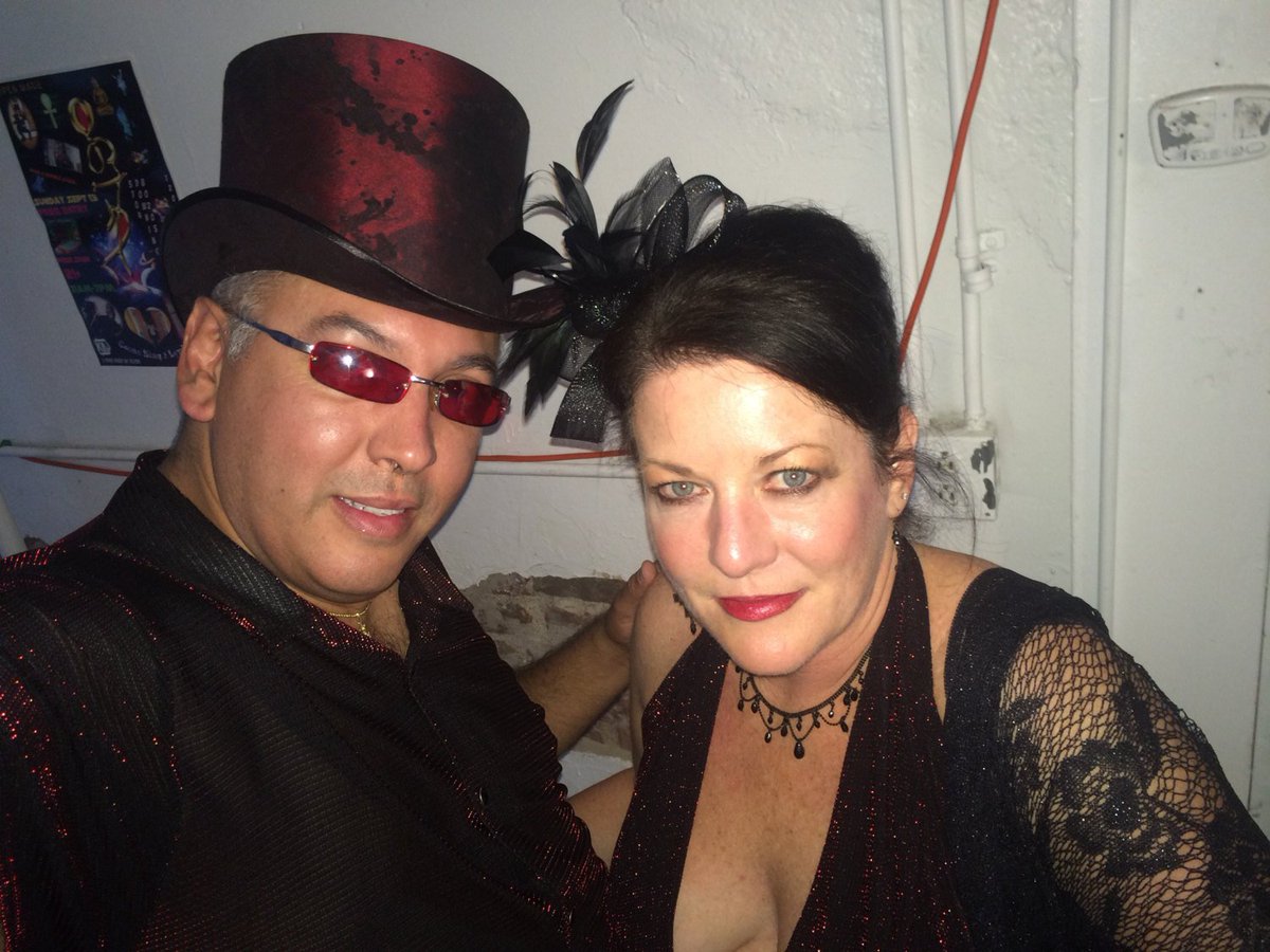 Hatmaker_RU's tweet photo. BASIS for making STEAM-PUNK Women's Men's Top Hat Mad Hatter Alice in Wonderland Steam Punk Tophat Steampunk Party Cosplay  Marsala Top Hat https://t.co/C9Px1Vx4pB #SteampunkHatMaker #PostApocalyptic #Etsy #SteampunkTopHat https://t.co/6O4pgpipWH