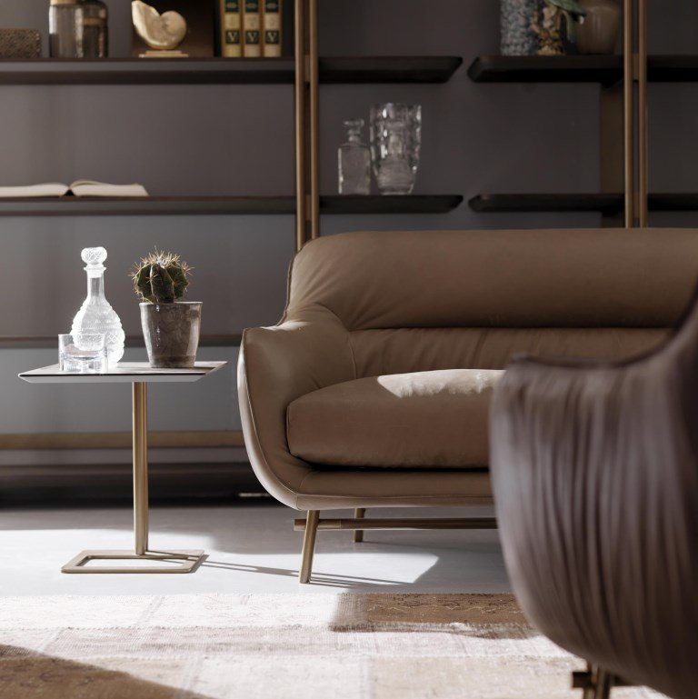 MaisonBianco's tweet photo. The understated elegance of the Esedra Design Venice Luxury Leather Sofa. https://t.co/sB9AGOR77F
#maisonbianco #interiordesign #interiorlovers https://t.co/2F2FmL9SKU