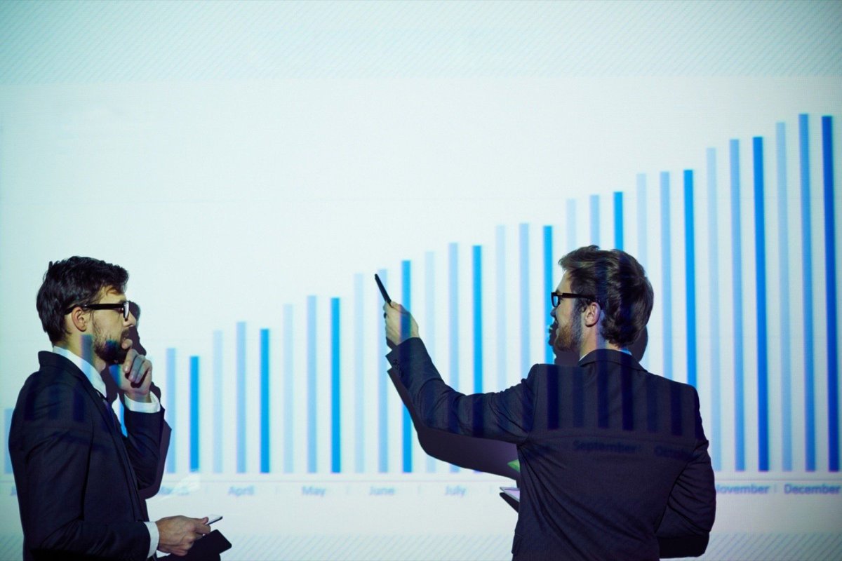 MobisoftInfo's tweet image. Each #ClientInteraction can Make You a Lot Smarter, You Just have to be a #CarefulListener buff.ly/2p2PquV #Startup @ambimgp