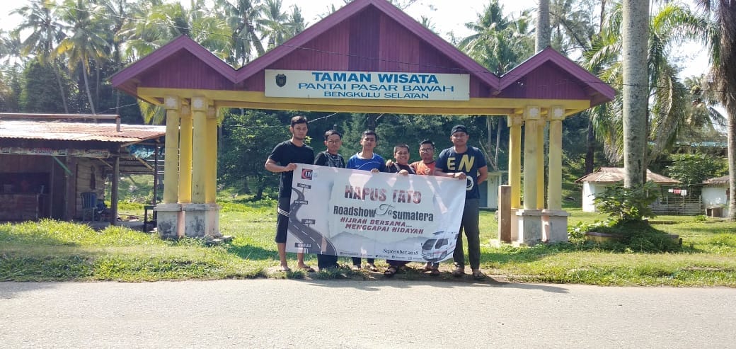 'BERSAMA IMS HAPUS TATO ROADSHOW SUMATERA'

bmhdepok.blogspot.com/2018/09/bersam…

#BerbagiKebaikan #QurbanMasukDesa
#BaitulMaalHidayatullah #bmh #Zakat #Zakatprofesi
#ZakatPilarPerubahan #SedekahTerbaik #pray4lombok #praylombok #prayntb #praylombokbali #pedulilombok #sunnah #kajiandiri