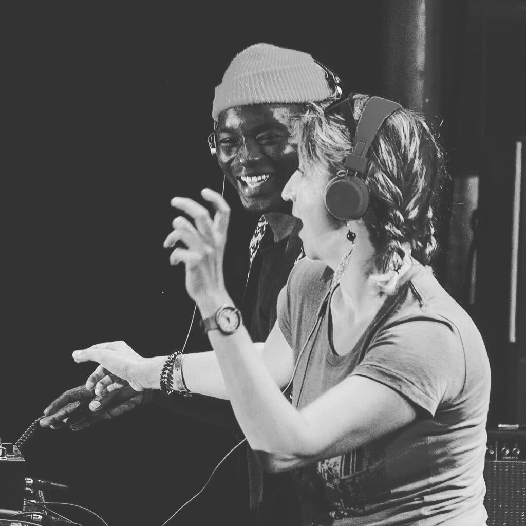 En mode Dj <a href="/icimusique/">ICI Musique</a> @catherinepepin 🌍