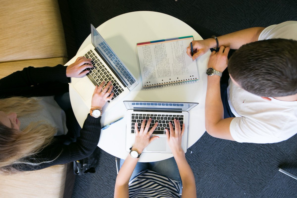 Multi-Avatar Environments – the future focus HR? Join us on Tuesday 25th September for a look behind the scenes of a training simulator and see a 'live' demonstration of a common performance management scenario. #HRM #HR #Technology 
Find out more at bit.ly/2D4O8K1