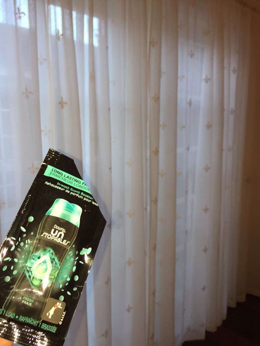jigl88's tweet photo. Downy @Unstopables In-Wash Scent Boosters completely removed any bleach-y smell and gave my white curtains a #FeistyFreshness that has lasted several weeks!  Downy Unstopables are a must-have for anything that needs bleach. #GotItFree https://t.co/uHQvl0JBuj