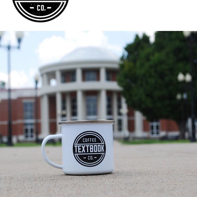 textbookcoffee's tweet photo. We're live! Everyone go check out the new website at https://t.co/Xlr6CNR83h! 
#textbookcoffee #coffee #college #collegelife #whatsinyourcup #extracredit #studentsection #allnighter #deanslist https://t.co/3Ua1TT9VY4