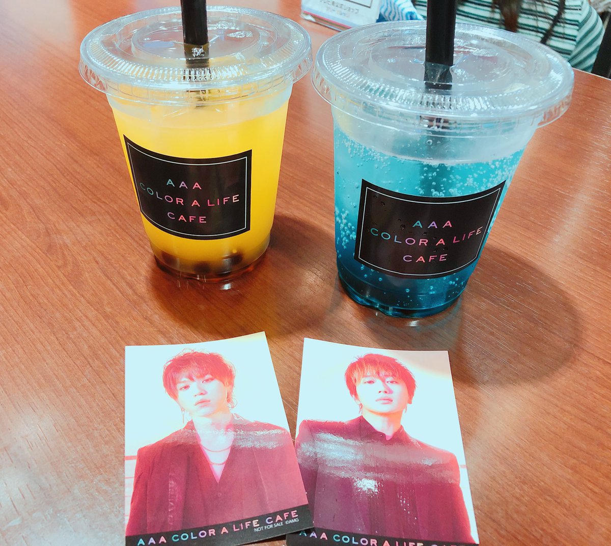 AAAISHINJIRO88's tweet photo. AAACafe行ってきましたー！！
與さんでなかったー😭😭
でもその後ファイル買ったら
なんとなんと！！
#AAA
#CALORALIFE https://t.co/S7MAxlBfnR