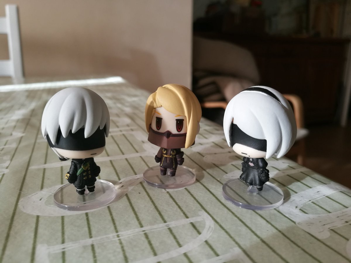 SQArtsMini's tweet photo. Teasing de la Storie de ce soir ππ #NieRAutomata #2B #9S #Operator210 https://t.co/Eu8pSpOvL9