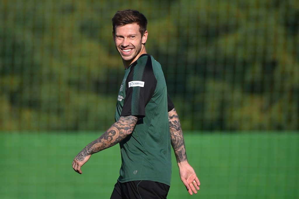 Фёдор смолов фото. Смолов подкаст. Фёдор смолов фото. Фёдор смолов фотосессия. Смолов фейеноорд.