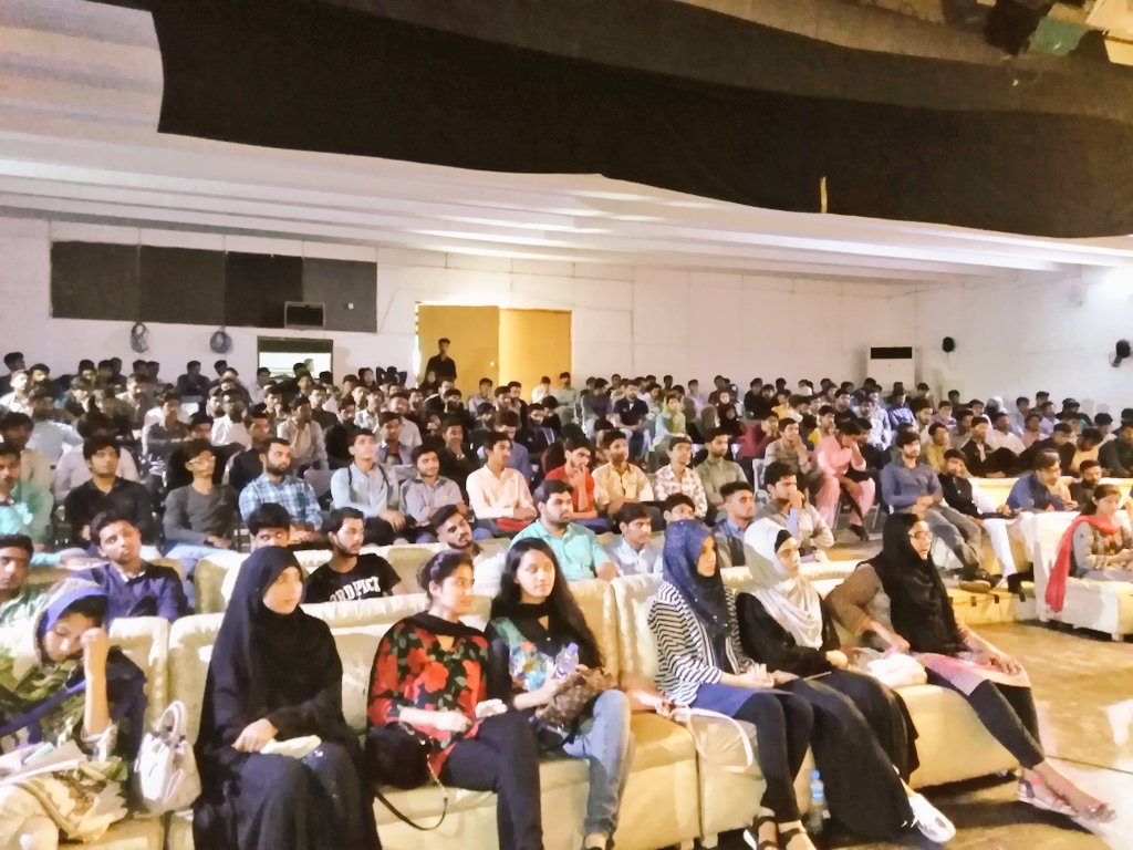 my_superior's tweet photo. So there are three types - those who have a clear ambition, those who are half sure and those don't know at all. Students, you have a lot to think! Get inspiration from @usama_tauqeer, Co-Founder and CEO, @AForYouth.
#Freshmansemester #SuperiorUniversity #SuperheroJourneyBegins https://t.co/FskEyQoRDj