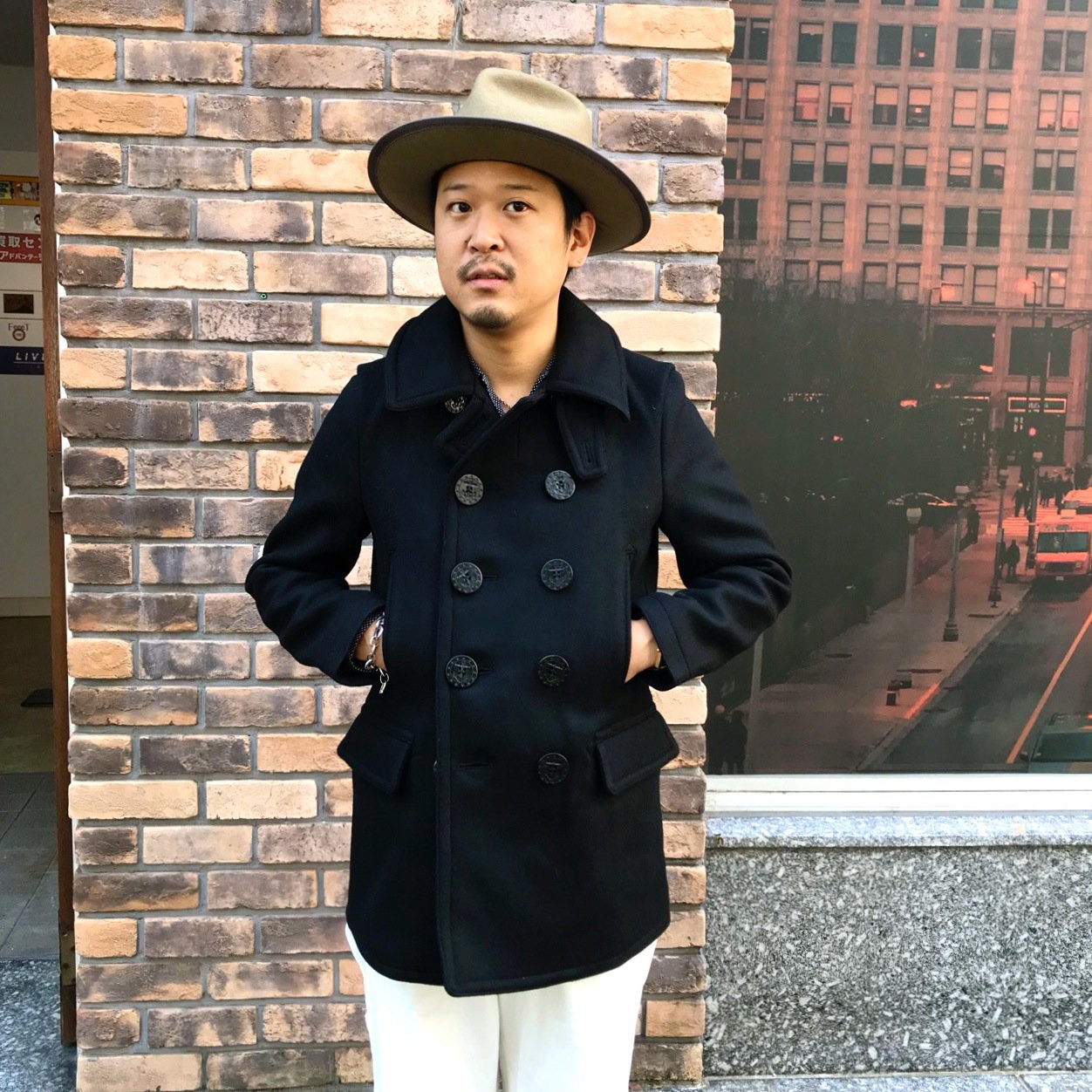تويتر ドライボーンズ 名古屋店 على تويتر 1910 s頃のヴィンテージを基にしたピーコート 13個の星の入ったボタンを使用した 極初期の着丈の長い10ボタンタイプを再現しています 肉厚なメルトン地に すっきりとしたシャープなシルエット Drybones