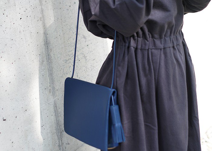 Palmmaisonstore's tweet photo. - Palm maison store Blog -
「Styling women.026 秋冬の青」を 更新いたしました。
https://t.co/DqwOnWGRJ1
#sneeuw #BuildingBlock #AnotherFeather #Palmmaison #Palmmaisonstore #PalmmaisonTOKYO https://t.co/fx5DBSbduO