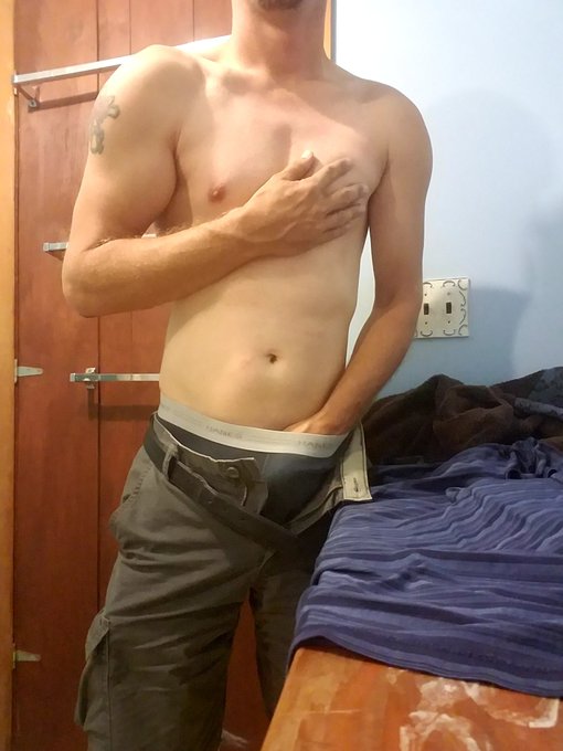 About time to play for a bit before bed. Come join me in about 10 minutes and let's have some fun. Check<a href="/tag/cock"class="tags"><span>#cock</span></a><a href="/tag/streamate"class="tags"><span>#streamate</span></a><a href="/tag/masturbate"class="tags"><span>#masturbate</span></a><a href="/tag/hardcock"class="tags"><span>#hardcock</span></a><a href="/tag/camguy"class="tags"><span>#camguy</span></a>