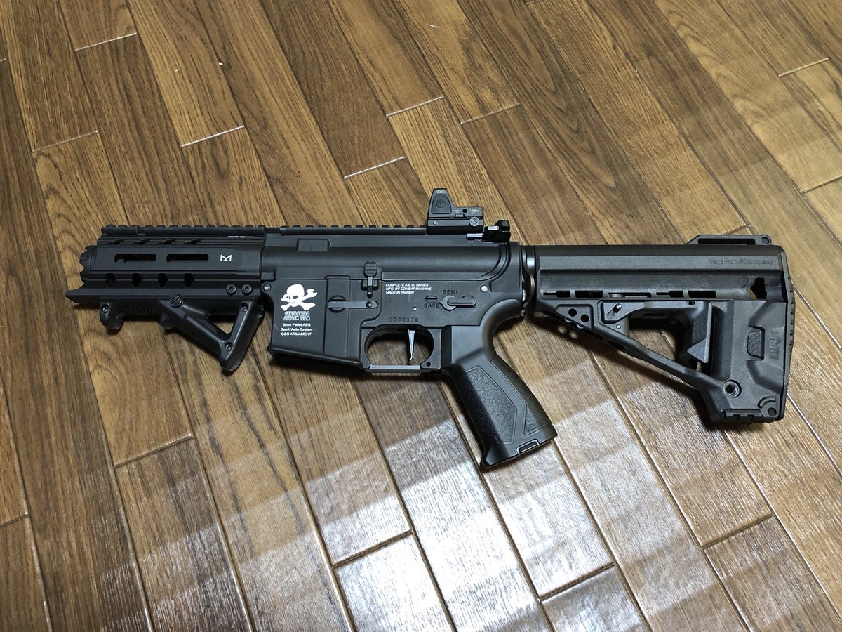hirohiro7654321's tweet photo. 自分の趣味は要らないから、勝てる銃を作れと言われて…こうなる…
せっかく軽量化したICSが また盛られてきたー‼️(*´Д`*)
#デスマシーン2 #ICSCXP https://t.co/YzEOnMzvEM
