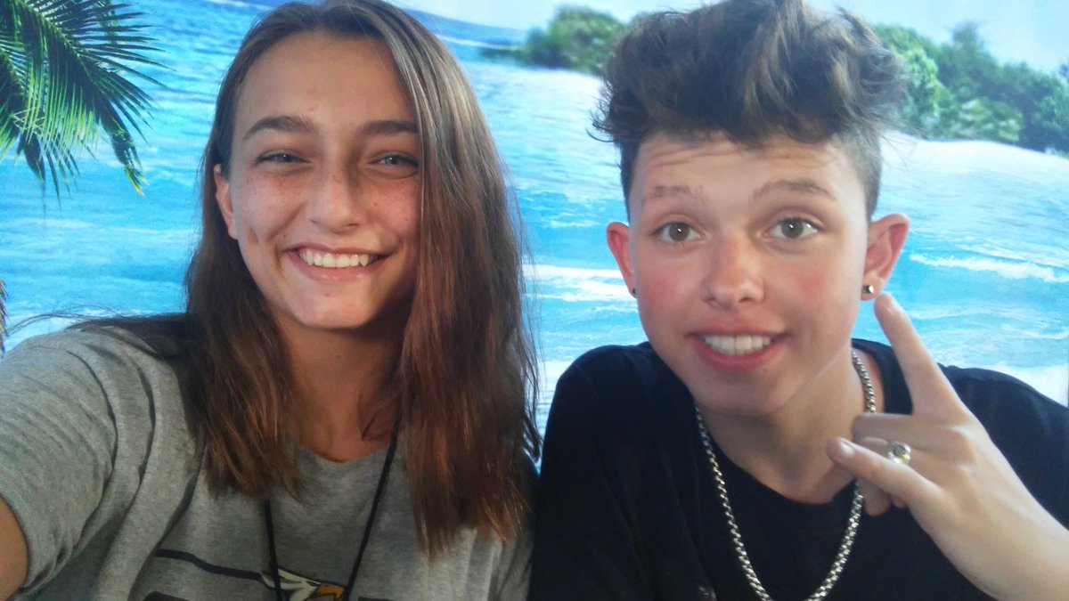 marsh_desaree's tweet photo. izz ja boi @jacobsartorius https://t.co/V40vJSSUv8