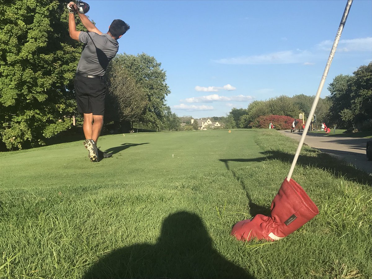 BUMensGolf's tweet image. The Braves are in Chesterton, IN  this week for the @ValpoMG Crusader Classic (36 holes Monday / 18 holes Tuesday).  Follow live scoring at m.birdiefire.com/tournament/523… starting @ 8am central time. @sandcreekcc #greatcourse #GoBraves