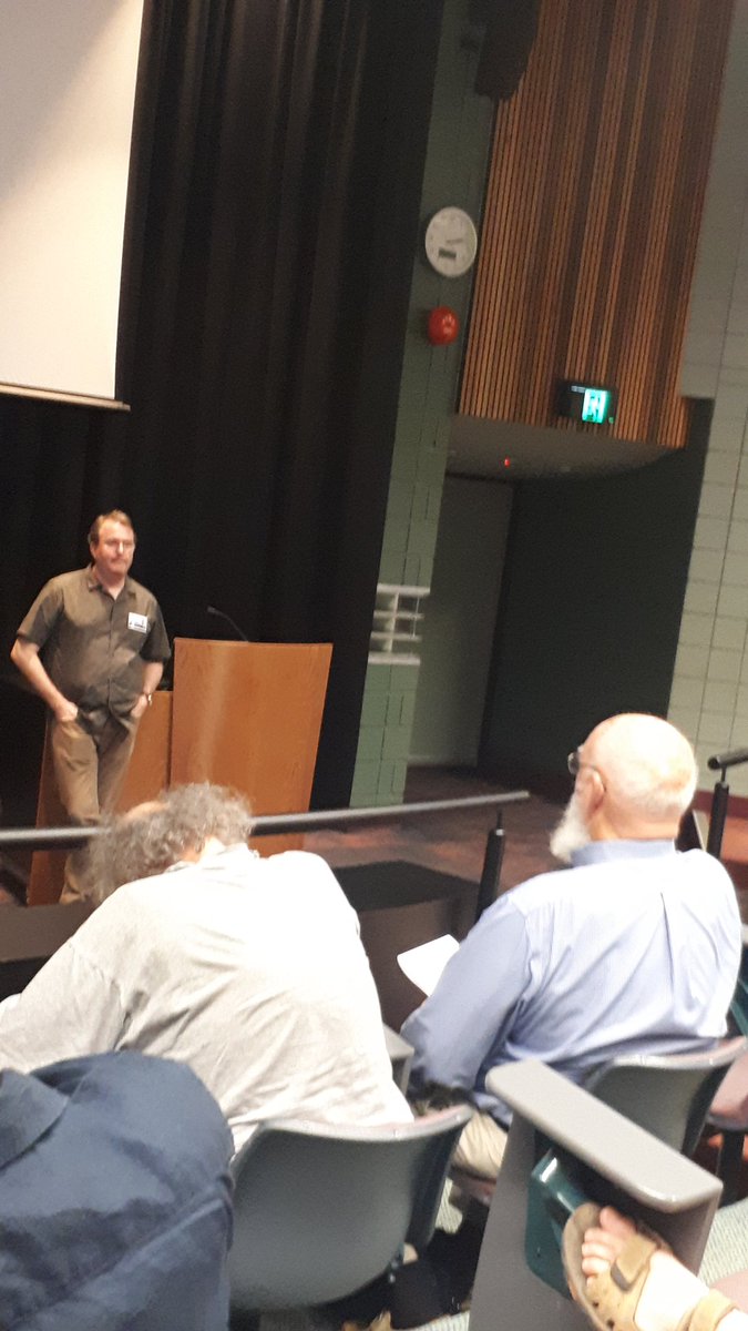 SuttonProfessor's tweet image. @phlqddh Dan Hutto #evolvingminds in dialogue with @danieldennett et al