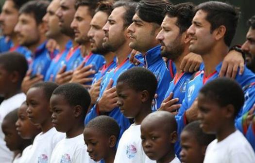 Ishanetha's tweet photo. My best wishes to #blueTigers, @ACBofficials
I know today is important for you
I will pray all day
I am exited too
May good luck be on your way!
Work towards your goals and leave the rest. #Lankas Will face @rashidkhan_19 #Afgvssl #AsiaCup18 🇮🇳❤🇦🇫 https://t.co/WVIK49G10q