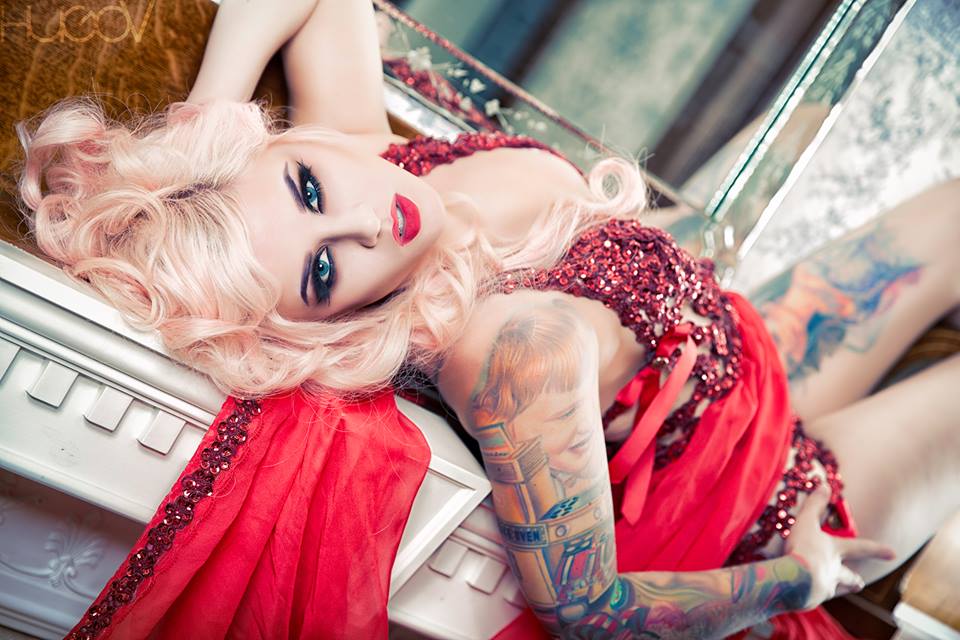 🔥💋 #Follow #InkNSkin #Please #MondayMotivation #MondayMood #MondayMoan #MondayFunday #Enjoy #Luscious #Lust #Tattoo #HotNSexy #Cute #BootyUp #Headbangers #MetalForLife #Rockers #Twitterfamily #LoveIt #FreeSpirit #Wolves #Killer #Kisses  #Muahhh 🔥💋