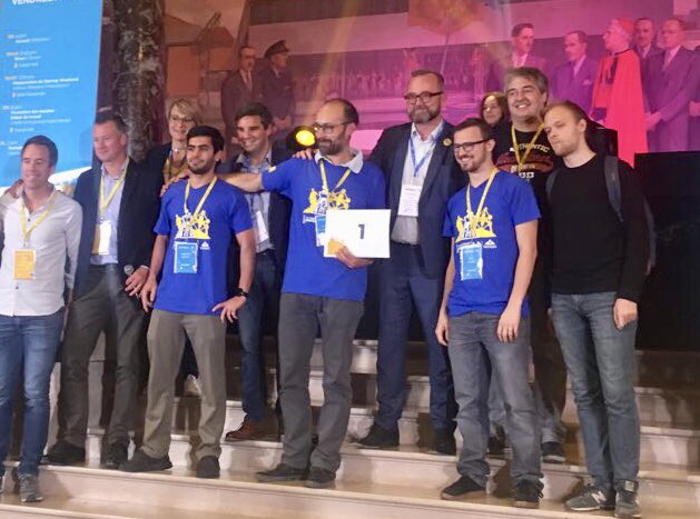 ItierCh's tweet photo. Ravi de remettre avec @orpin_yann à #Seetygo le premier prix 🏆 de ce @sw_belgo_french 🍾🎉 👏🏻👏🏻👏🏻 @CCIGrandLille @hautsdefrance @LilleFrenchTech @LeFrenchImpact #Lille https://t.co/KxzG5RF9Dl