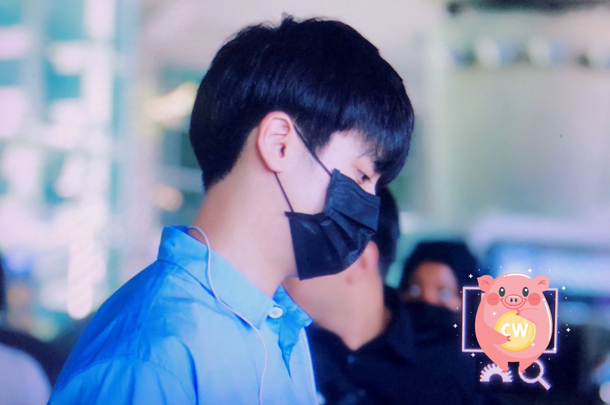changeless_0126's tweet image. #iKON #CHANWOO #찬우 #チャヌ
@iKON_chan_w000 #찬우살이 
180917 ICN ❤️i love wifi