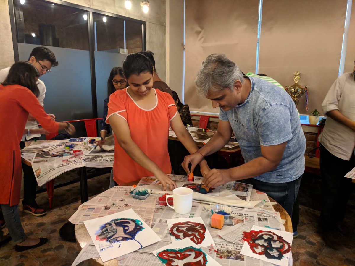 infor_thecause's tweet image. The Social Street in partnership with @infor_thecause had a fun filled Friday by working on &apos;A Canvas of Expression&apos; together. The real time sensitization on capacities came through thanks to the partnership on the Canvas and assembly of A Box Of Happiness.
#In_For_The_Cause