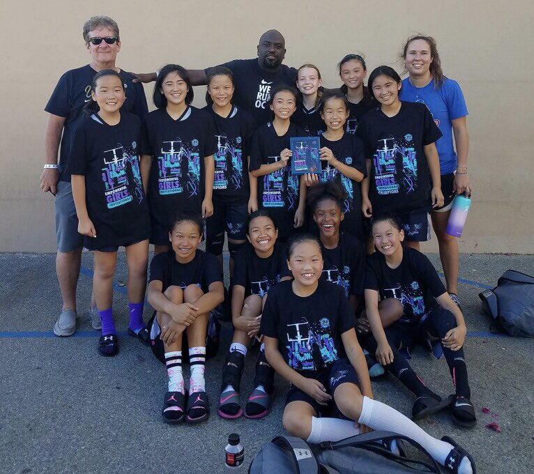 6th Grade Girls Pink &amp; Purple teams win 1st Place!!  Photos show both sides of the camera!! Parents &amp; players looking happy!  Thanks for all the support!!  #GoRhythm #onlycoolparentsallowed #greatkids