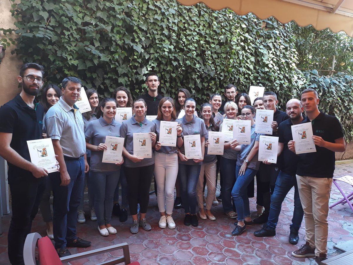 The distribution of certificates for all the participants of the Junior Fellowship course.
<a href="/SENiOR_II_Alb/">SENiOR II Albania</a> <a href="/rec_albania/">REC Albania</a> <a href="/SwedeninAL/">Sweden in Albania</a>