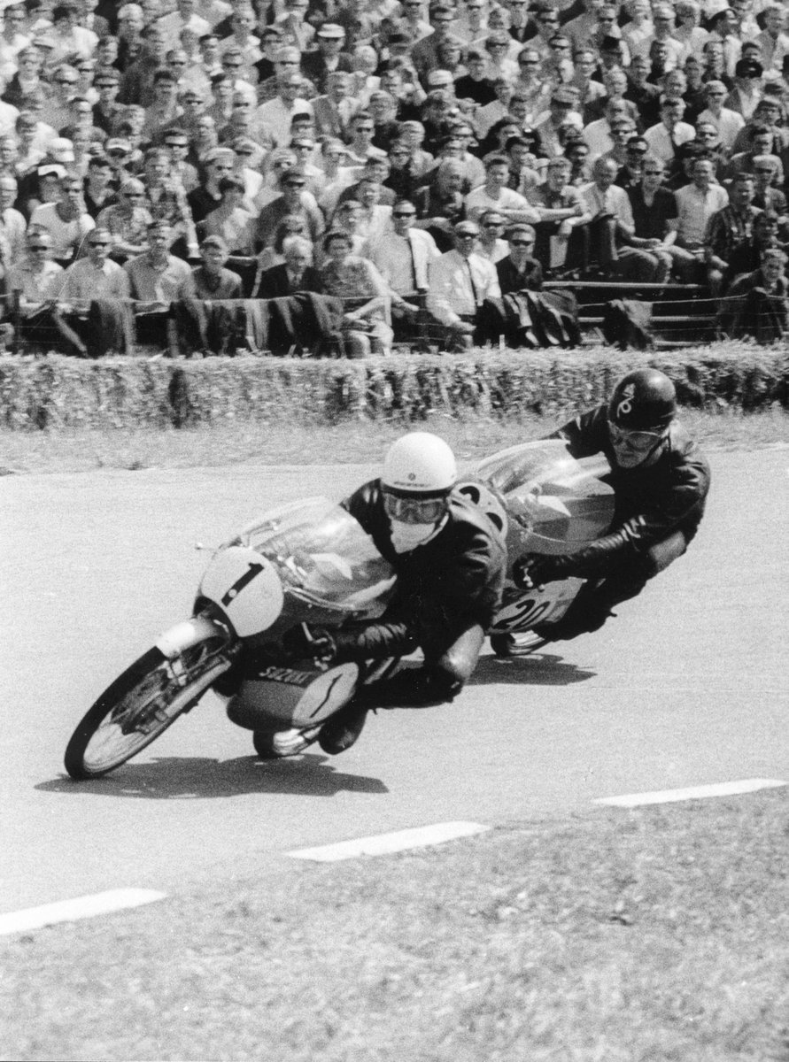 johankuipers20's tweet photo. #DutchTT 1968 #HansGeorgAnscheidt #Suzuki #PaulLodewijkx #Jamathi https://t.co/Yjkf06xmIA
