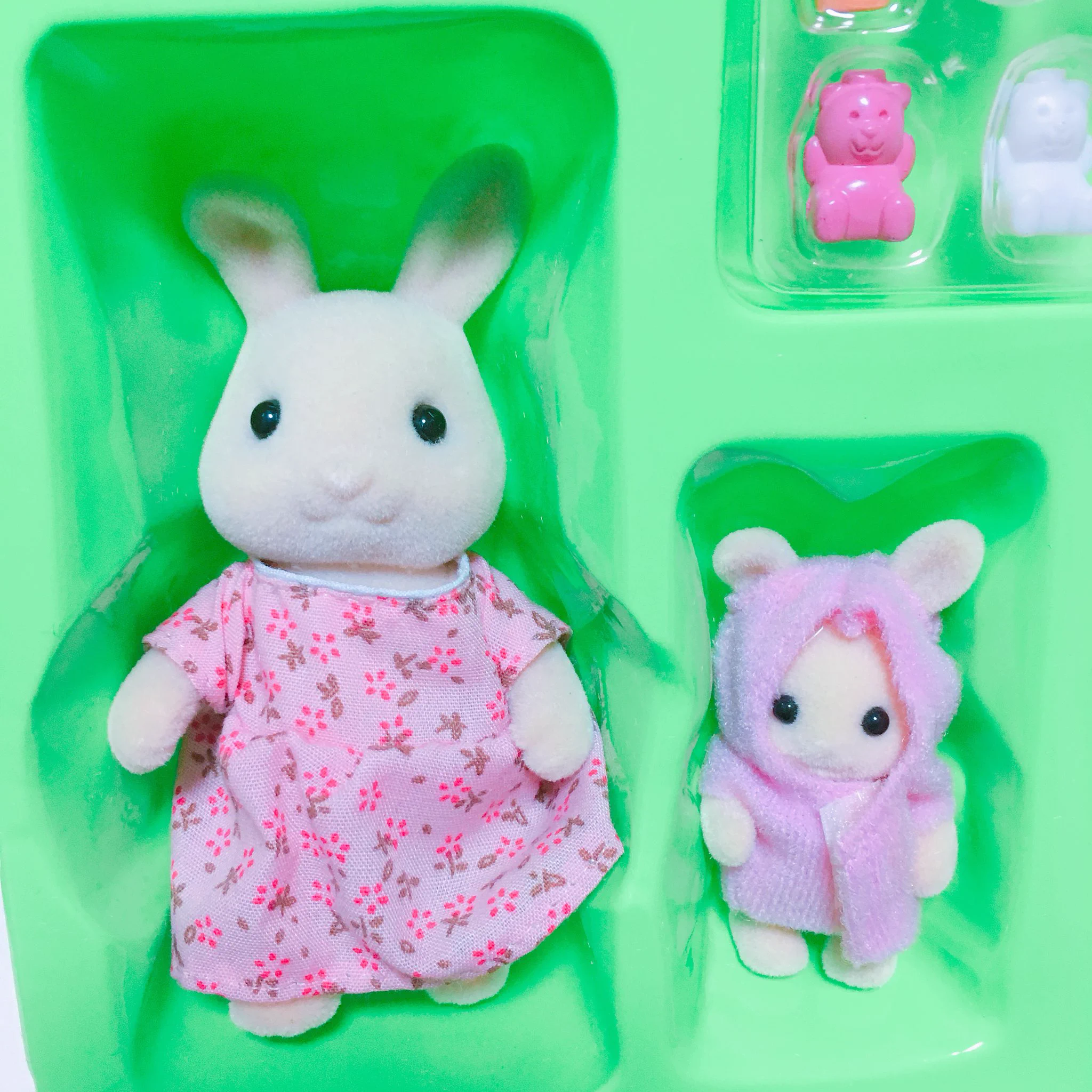 これは切ない！！シルバニアの親子セットw赤ちゃんだけ欲しかったけど・・・