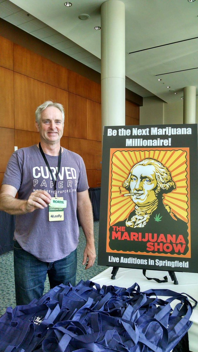 CurvedPapers's tweet photo. Lucky times out West. Intimate. @ThatCannabisSho @MJBAnet @MassCann @FreedomLeafInc #curvedpapers #easytoroll #cannafestdestiny #MJBA #norml #thatcannabisshow #rollingpapers @mjrealityshow #freedomleaf #themarijuannashow #SpringfieldMO https://t.co/7Kj26YgrSv https://t.co/pxak7Z3Pdq