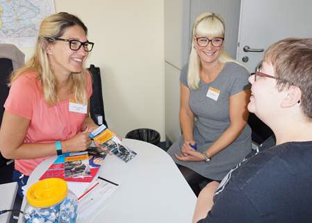 #jbabb2018 JBA Barnim: 277 unversorgte Jugendliche, 339 freie Lehrstellen – heute Nachvermittlungsaktion bis 16 Uhr – Gemeinsam mit den Kammern sind wir am Ball!
 
Foto: Heute bis 16 Uhr individuelle Beratung mit der HWK FFO in der JBA Barnim.