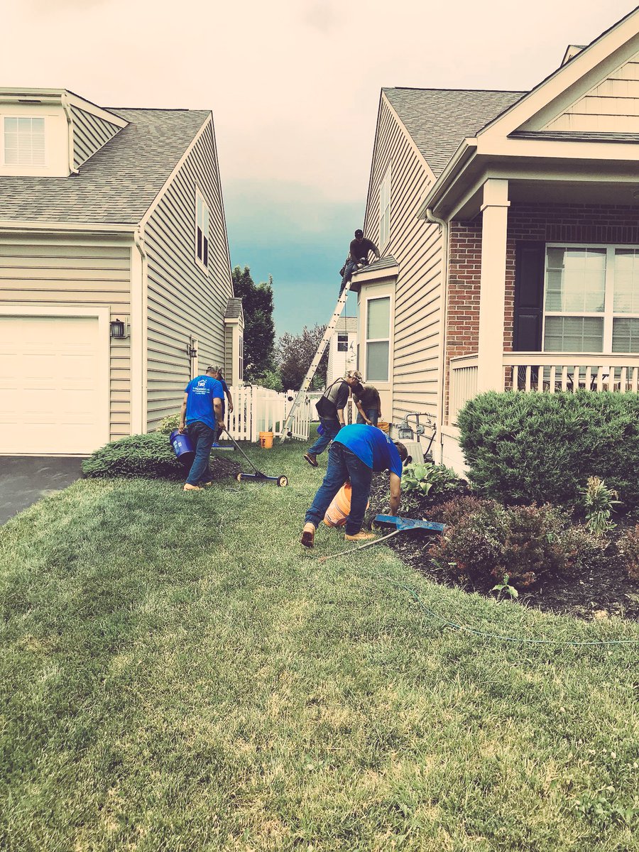 The Roofing Guys tweet media