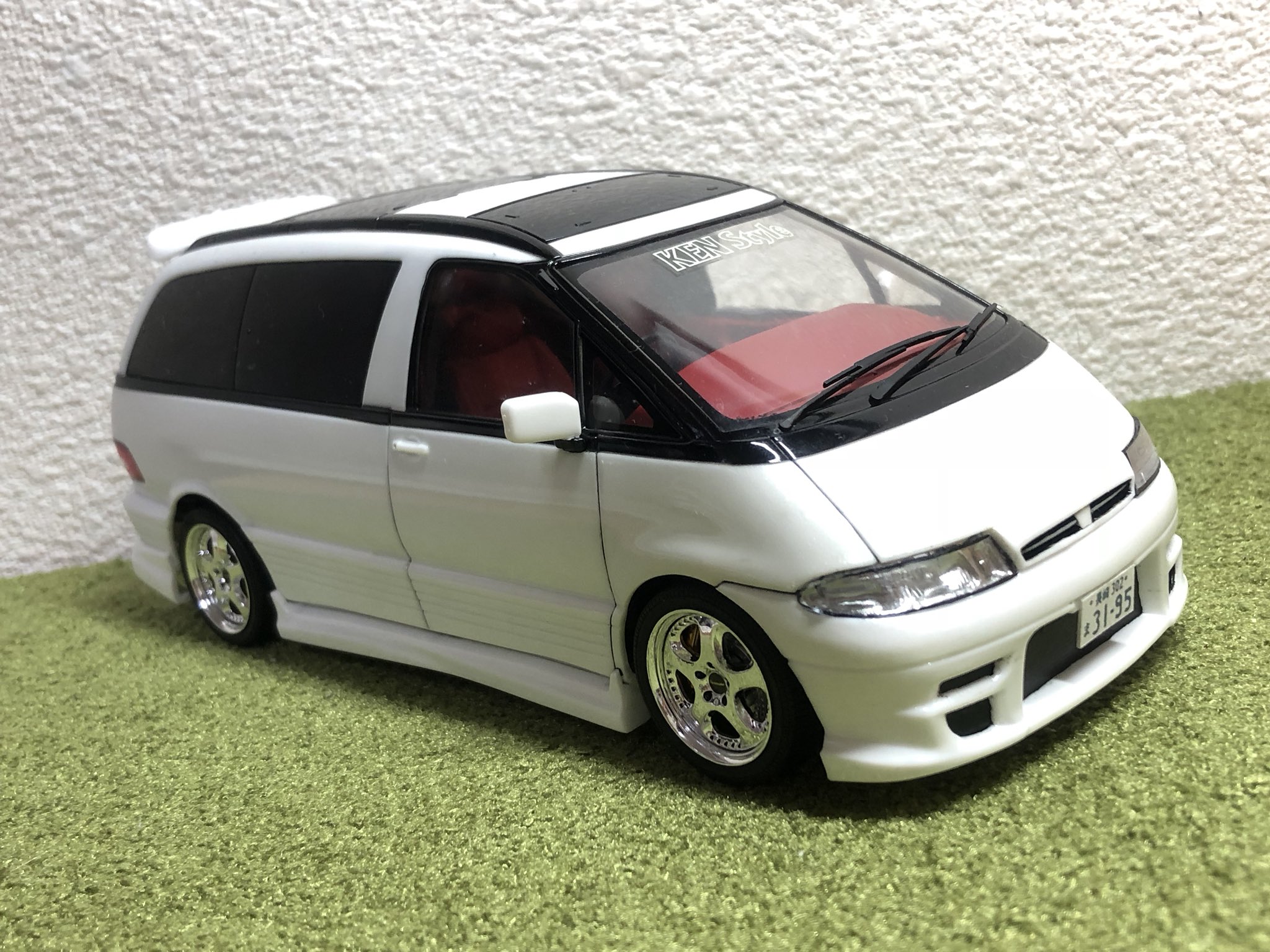 アオシマ KEN Style エスティマ　エミーナ プラモデル完成品 2148438652.jpg?1705302086