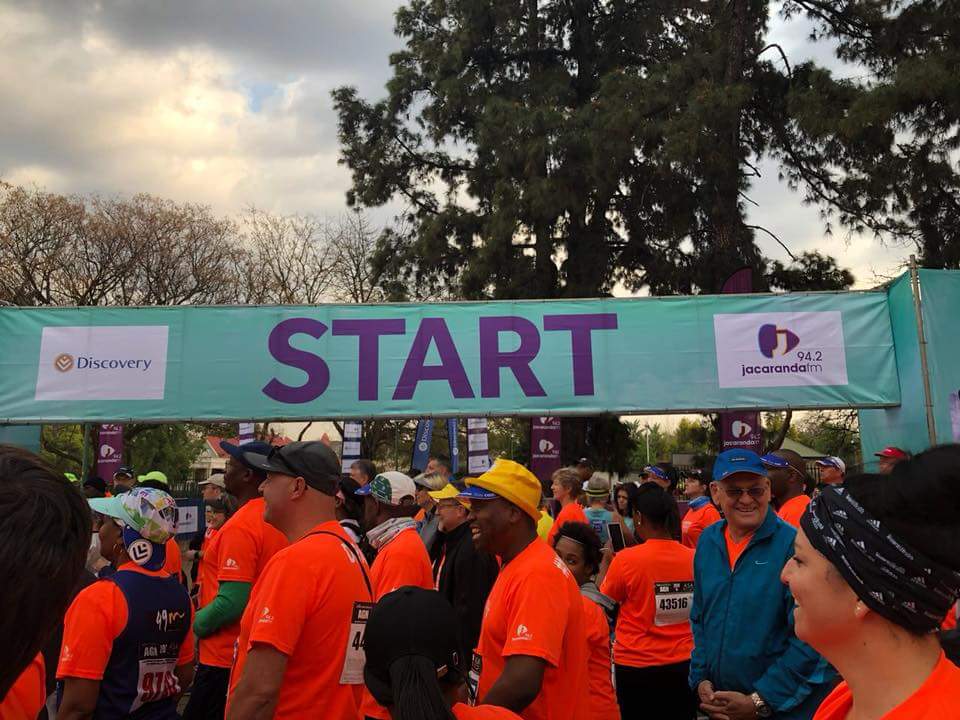resolve_sp's tweet photo. Resolvers walked, jogged and ran our way into #Spring at the Discovery Jacaranda FM Spring Walk last weekend – we love that everyone’s shirts were #orange! 😉 #LifeAtResolve #ResolveSP #TeamOrange #WalkJogRun https://t.co/dPKLl9V9XC