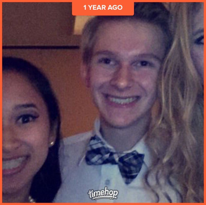 EnchantedG11's tweet photo. @Kieralaurenx happy birthday Kiera!! Miss you so much!!! https://t.co/PXuIbvnfH0