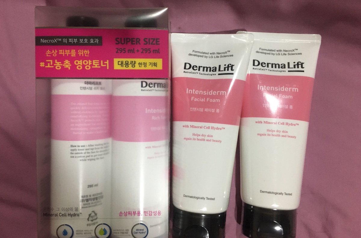 icymuay's tweet photo. #พร้อมส่ง มาเพิ่มอีกโทนเนอร์ #dermalift สกินแคร์ที่ #xiumin ใช้ ขวดล่ะ 550 ส่ง 50/70 ค่ะ  โฟม 380.- ส่ง 40/60 #ตลาดนัดEXO #หิ้วเกาหลี #พรีออเดอร์เกาหลี #เครื่องสำอางเกาหลี #ถูกบอกต่อ #ชี้เป้าโปรถูก #Howtoperfect https://t.co/lKIO6E1OJW