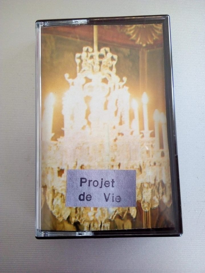 equilibrefragilerecords.bandcamp.com/album/ef012-pr… PROJET DE VIE ! 25 copies K7 c'est tout !