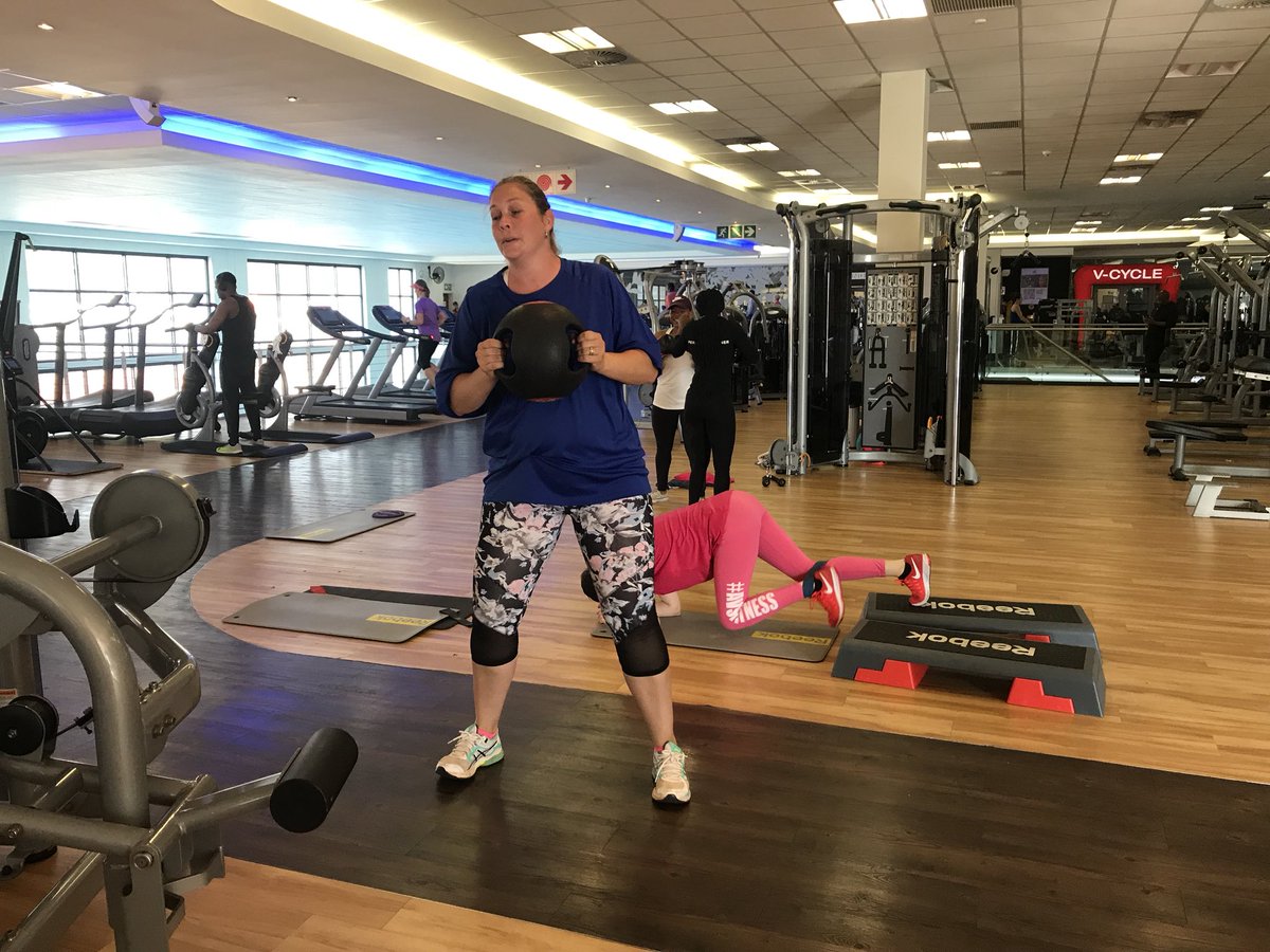 audas_vanschoor's tweet photo. Both the start or the finish
need to be on point
to make it
#Gymyard
#NoExcuses #NeverGiveUp #Nodaysoff #SmartStart #Morning #TheFutureIsFunctionaltraining #Heretocreate #Avsfitness #Training #SwipeLeft #Avsfitness https://t.co/v6ofvpYC4M