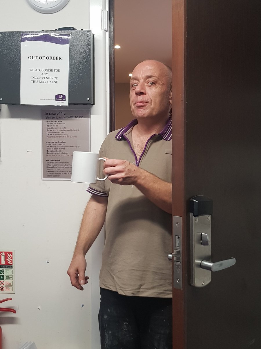 And he says I never make him a coffee... 🙄😂

#Maintenencelife

<a href="/wanny_8/">Mark Wanless</a> <a href="/hinsonyates47/">Tony Hinson Yates</a> <a href="/placemadebyyou/">A Place Made By You</a>