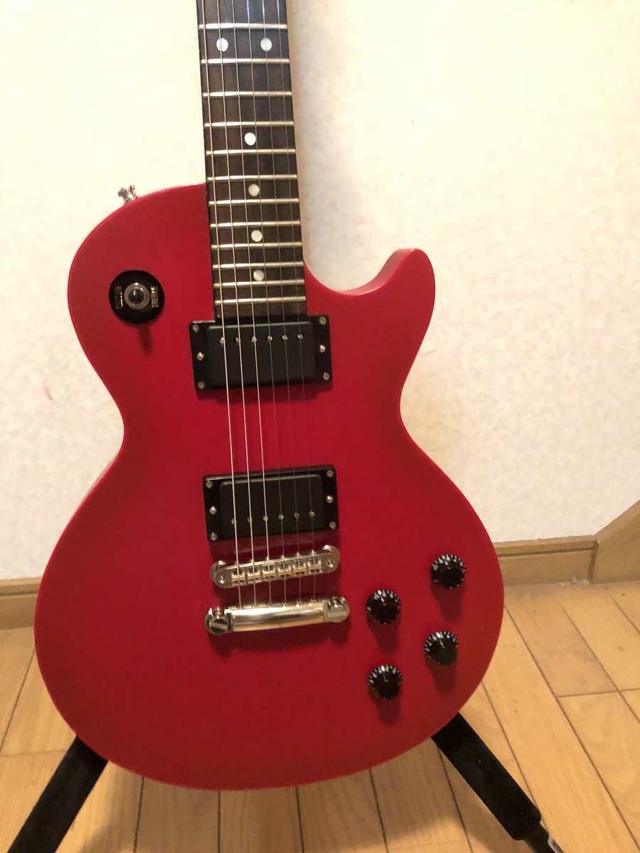 Takashi 去年作ったギターをバンドリのafterglow美竹蘭のギターに再塗装してみた いくつかの絵を参考にして 完全再現ではないけどこんな感じに出来た 美竹蘭 バンドリ Afterglow Takashi 去年作ったギターをバンドリのafterglow美竹蘭のギターに再塗装してみた いくつかの絵を参考にして 完全再現ではないけどこんな感じに出来た 美竹蘭 バンドリ Afterglow
