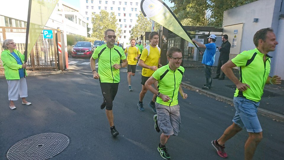 UNASS_fr's tweet photo. #Raid2018 🏁Top départ de Nantes cap sur Orléans arrivée prevu au CSM SI demain matin @portailmalin @GroupeLaPoste @LPNews_CVL @LPNews_ https://t.co/66B5LXAGyF