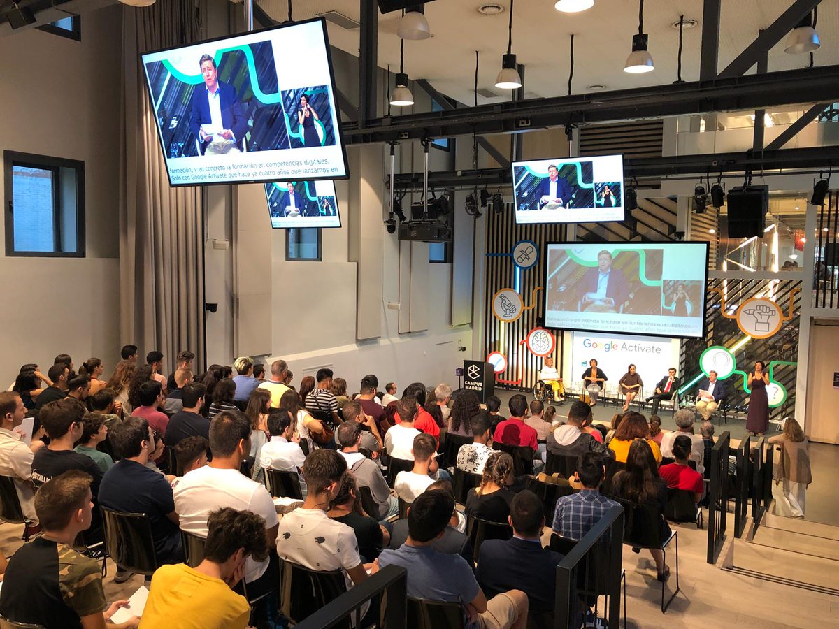Visualfy's tweet photo. Muchos jóvenes sordos y con pérdida auditiva se han acercado hoy al #CampusGoogle de Madrid a conocer cómo adquirir competencias digitales les puede ayudar a convertirse en grandes profesionales. #GrowWithGoogle #GoogleActívate https://t.co/OSmJxI4r1Y