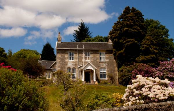 secret_coast's tweet image. Have you booked your #Octoberbreak? Check out the great range of #selfcatering holiday accommodation on Argyll's Secret Coast. From lodges by the sea to Victorian villas, there's something for you! @argyllholiday @CrispieEstate @Portavadie @Carryfarm argyllsecretcoast.co.uk/stay.php?cat=2…