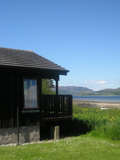 secret_coast's tweet image. Have you booked your #Octoberbreak? Check out the great range of #selfcatering holiday accommodation on Argyll's Secret Coast. From lodges by the sea to Victorian villas, there's something for you! @argyllholiday @CrispieEstate @Portavadie @Carryfarm argyllsecretcoast.co.uk/stay.php?cat=2…