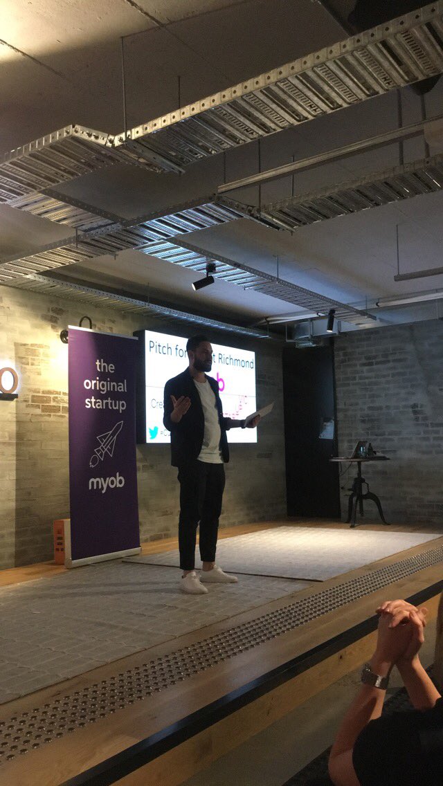 australia_tsn's tweet photo. Our MC Ronen of #corporateadvice kicking us off! #startupvic @MYOB @CreativeCubesCo #Cubes3121 https://t.co/SDWdAWrAgq