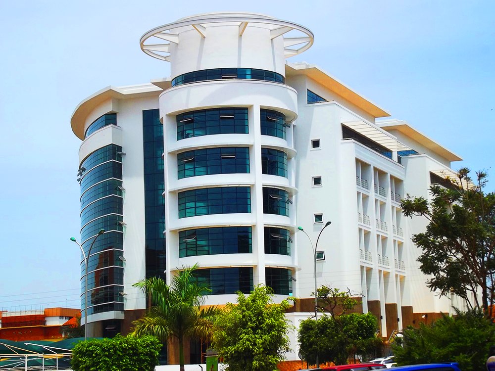 Knight Frank Uganda on Twitter: "OFFICE SPACE FOR RENT Well-positioned in the business centre, Rwenzori Towers has modern work stations that are available #forrent with flexible payment options to suit your business