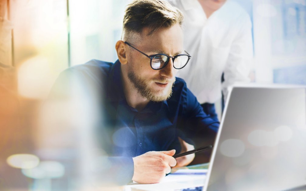 🧐 Oracle #Autonomous #Database vous intéresse mais vous souhaitez en savoir plus ?
💻 Découvrez une journée avec Autonomous Data Warehouse #Cloud (ADWC) chez <a href="/akerbpasa/">Aker BP ASA</a>, entreprise norvégienne d'exploitation pétrolienne
🖱️ N'attendez plus ! >>  go.oracle.com/LP=73093