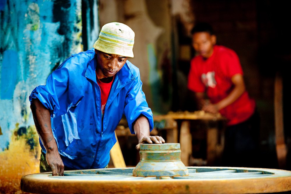 Mechanization and the Future of Farming - Forum discussion with Sir Gordon Conway 

Follow live tomorrow at 14:00 - 15:30 (Rome time) bit.ly/2QvAnqm

#IFADpolicyforum #FutureOfFarming #Webinar