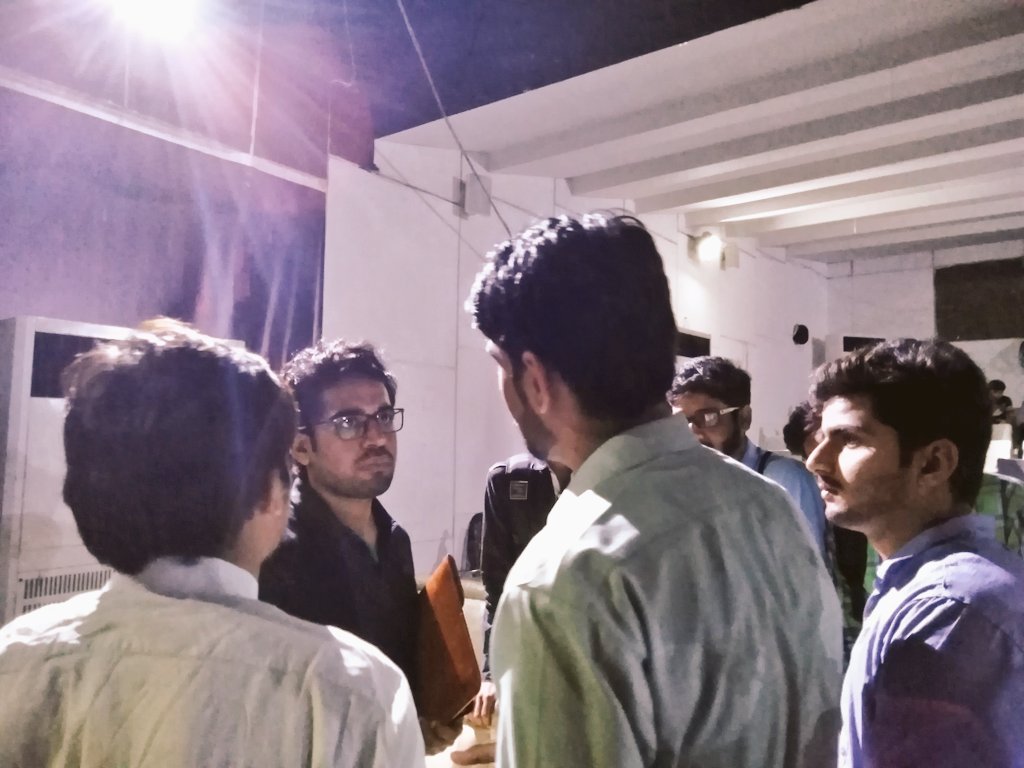 my_superior's tweet photo. Students, you have to trust yourself if you want to make people believe in what you do. @usama_tauqeer, Co-Founder and CEO, @AForYouth believes strongly in this. Do you?
#Freshmansemester #SuperiorUniversity #SuperheroJourneyBegins https://t.co/k8S7l1RkJU