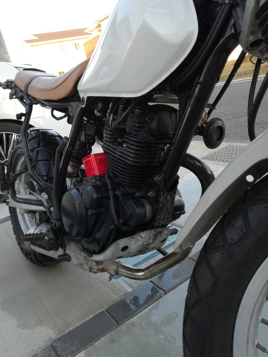 しゅんすけ Tw0 En125 ヘルメット変えようかなぁ ˊᵕˋ おすすめ教えてくださーい バイク乗りと繋がりたい Tw0 En125 バイクのある風景 バイク川崎バイク しゅんすけ Tw0 En125 ヘルメット変えようかなぁ ˊᵕˋ おすすめ教えてくださーい バイク乗りと繋がりたい Tw0 En125 バイクのある風景 バイク川崎バイク